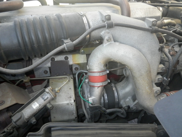 日野プロフィア平ボディ大型（10t）[写真27]