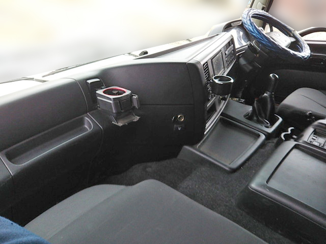 日野プロフィアダンプ大型（10t）[写真31]