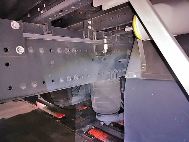 日野プロフィアアルミウイング大型（10t）[写真16]