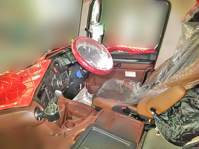 日野プロフィアアルミウイング大型（10t）[写真21]