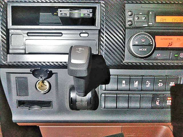 日野プロフィアアルミウイング大型（10t）[写真27]