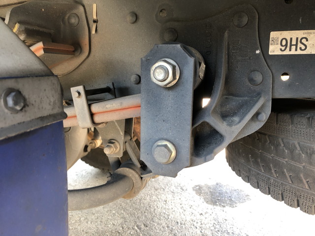 いすゞエルフ冷凍車（冷蔵車）小型（2t・3t）[写真22]