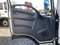 いすゞエルフ冷凍車（冷蔵車）小型（2t・3t）[写真29]