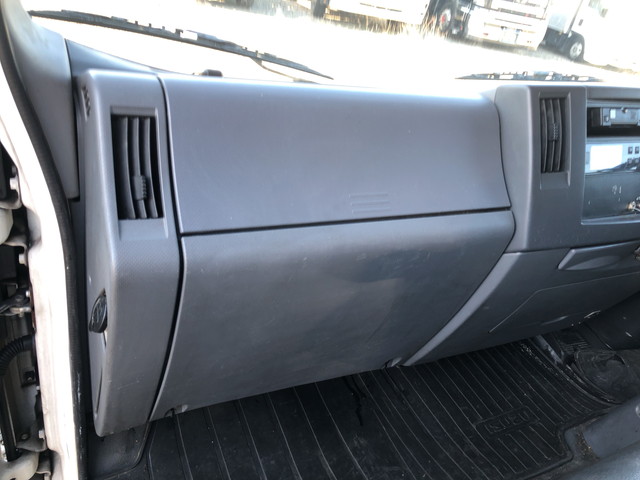 いすゞエルフ冷凍車（冷蔵車）小型（2t・3t）[写真34]