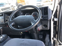 いすゞエルフ冷凍車（冷蔵車）小型（2t・3t）[写真35]