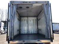 いすゞエルフ冷凍車（冷蔵車）小型（2t・3t）[写真11]