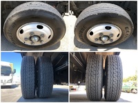 いすゞエルフ冷凍車（冷蔵車）小型（2t・3t）[写真24]