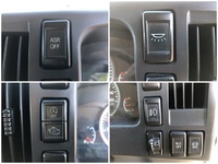 いすゞエルフ冷凍車（冷蔵車）小型（2t・3t）[写真38]