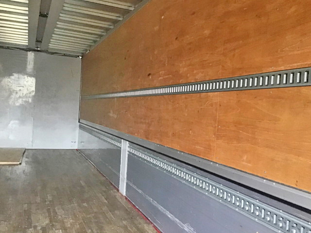 日野プロフィアアルミウイング大型（10t）[写真10]