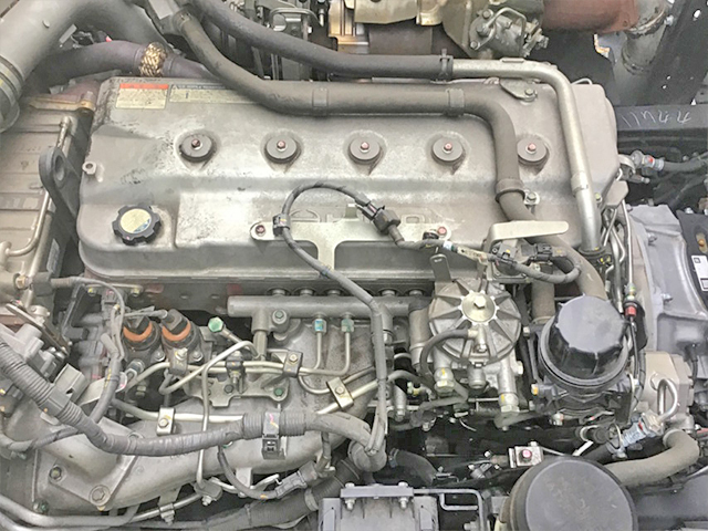 日野プロフィアアルミウイング大型（10t）[写真27]