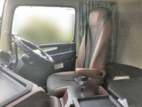 日野プロフィアアルミウイング大型（10t）[写真30]