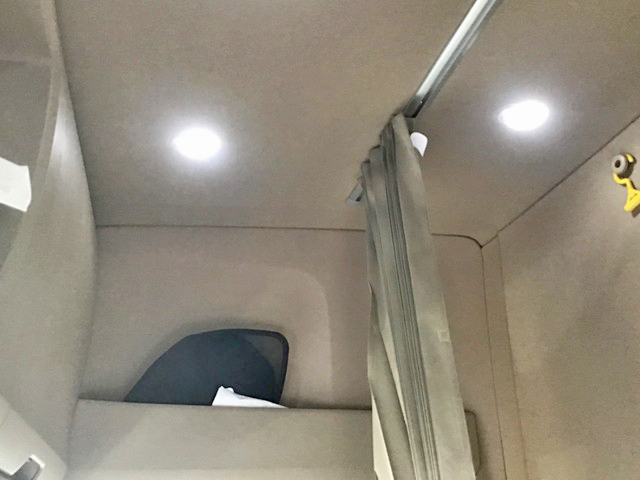 日野レンジャーアルミバン中型（4t）[写真31]