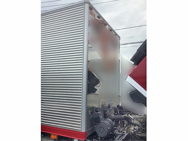 日野レンジャーアルミバン中型（4t）[写真09]