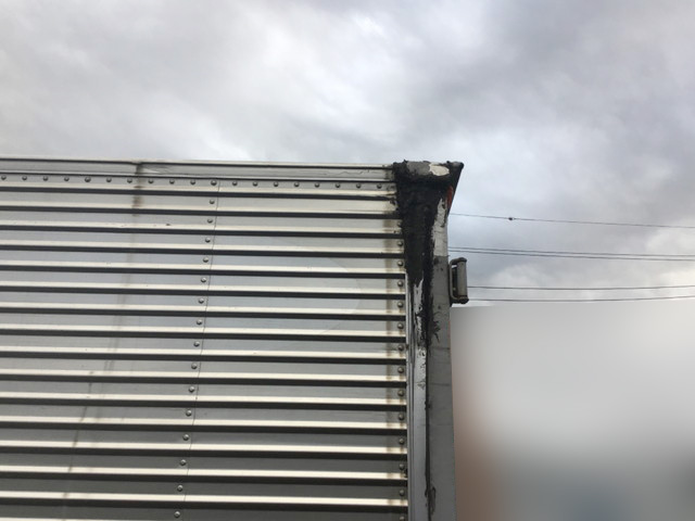 日野デュトロアルミバン小型（2t・3t）[写真14]