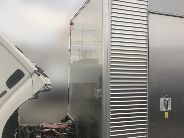 日野デュトロアルミバン小型（2t・3t）[写真05]