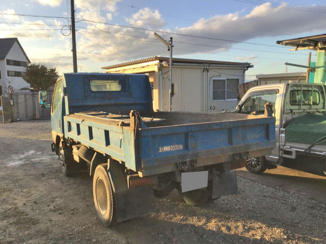 三菱ふそうキャンターダンプ小型（2t・3t）[写真06]