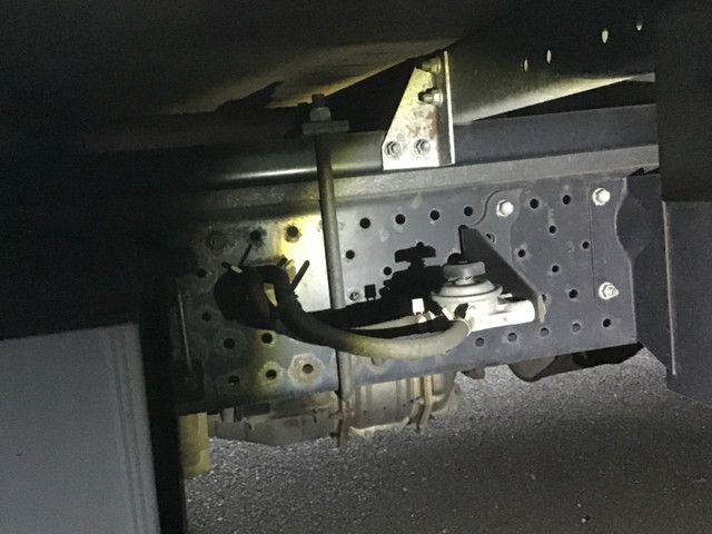 いすゞエルフアルミバン小型（2t・3t）[写真14]