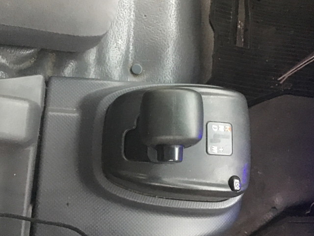 いすゞエルフアルミバン小型（2t・3t）[写真24]