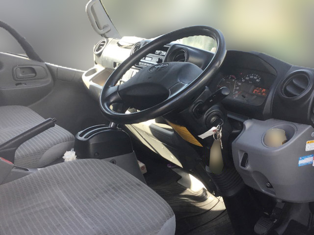 トヨタダイナアルミバン小型（2t・3t）[写真20]