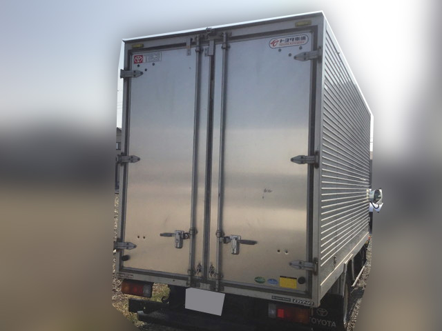 トヨタダイナアルミバン小型（2t・3t）[写真02]