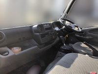 トヨタトヨエースアルミバン小型（2t・3t）[写真13]