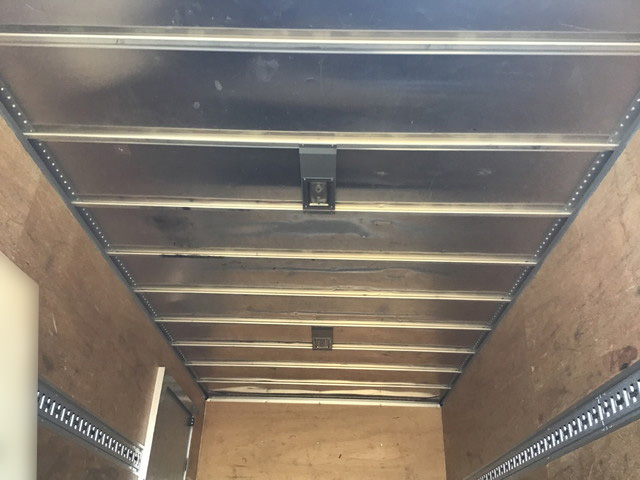 トヨタダイナアルミバン小型（2t・3t）[写真09]