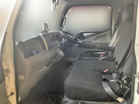 三菱ふそうキャンターアルミバン小型（2t・3t）[写真24]