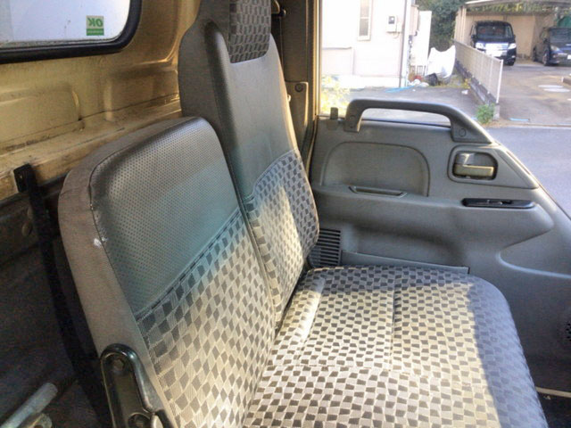 いすゞエルフアルミウイング小型（2t・3t）[写真19]