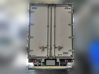 いすゞエルフアルミバン小型（2t・3t）[写真10]