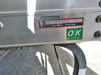 いすゞエルフアルミバン小型（2t・3t）[写真16]