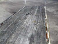 三菱ふそうファイターアルミブロック中型（4t）[写真10]