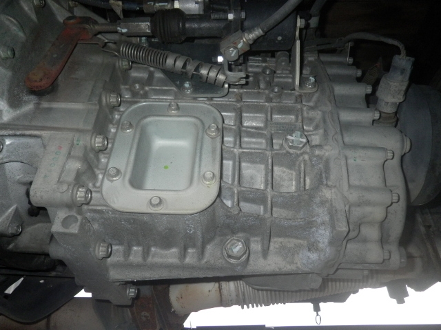 三菱ふそうファイターアルミブロック中型（4t）[写真17]