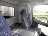 三菱ふそうファイターアルミブロック中型（4t）[写真22]