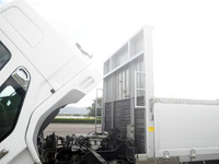 三菱ふそうファイターアルミブロック中型（4t）[写真25]