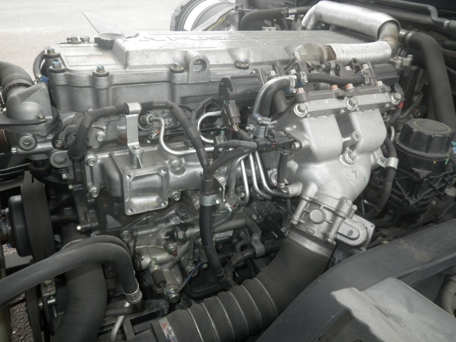 三菱ふそうファイターアルミブロック中型（4t）[写真27]