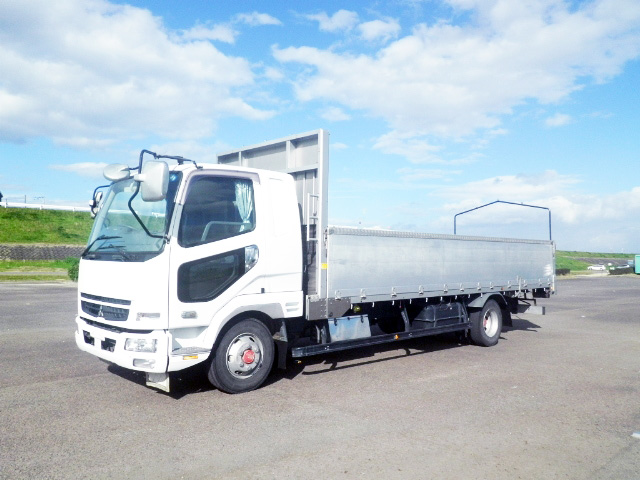 三菱ふそうファイターアルミブロック中型（4t）[写真03]