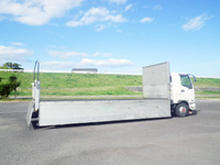 三菱ふそうファイターアルミブロック中型（4t）[写真06]