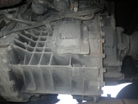 いすゞギガアルミウイング大型（10t）[写真15]