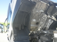 いすゞギガアルミウイング大型（10t）[写真28]