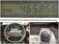 いすゞエルフ冷凍車（冷蔵車）小型（2t・3t）[写真34]