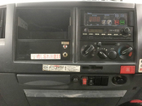 いすゞエルフ冷凍車（冷蔵車）小型（2t・3t）[写真36]