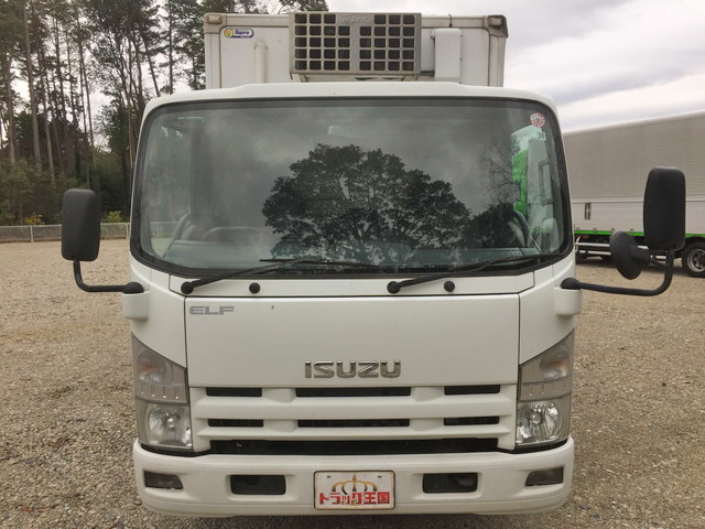 いすゞエルフ冷凍車（冷蔵車）小型（2t・3t）[写真08]