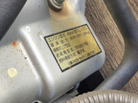 三菱ふそうキャンター平ボディ小型（2t・3t）[写真19]