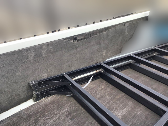 三菱ふそうキャンター平ボディ小型（2t・3t）[写真06]