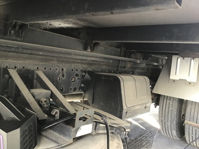 いすゞエルフアルミバン小型（2t・3t）[写真18]