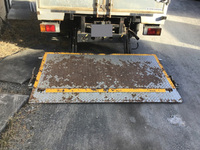 いすゞエルフアルミバン小型（2t・3t）[写真08]