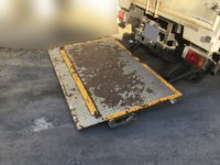 いすゞエルフアルミバン小型（2t・3t）[写真09]