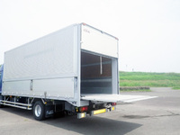 日野レンジャーアルミウイング中型（4t）[写真09]