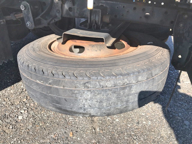 いすゞエルフ平ボディ小型（2t・3t）[写真20]