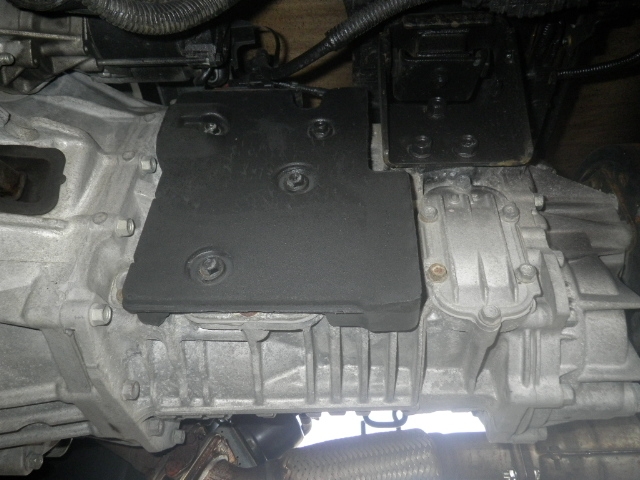 いすゞエルフアルミバン小型（2t・3t）[写真18]